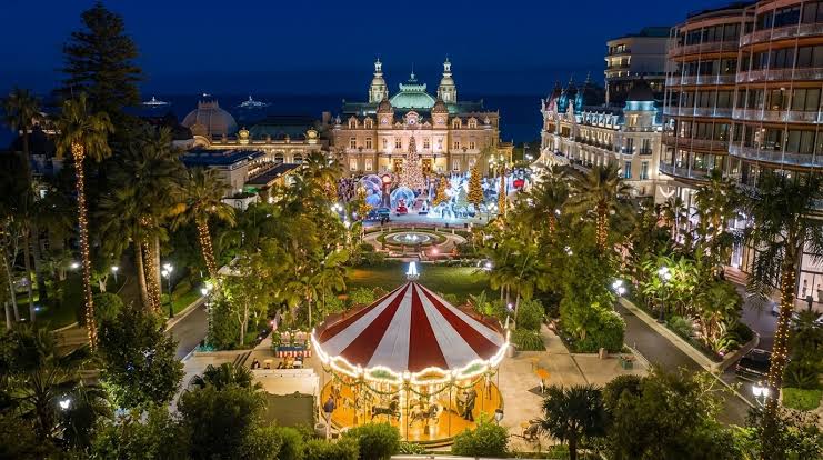 Monte Carlo hotel exterior